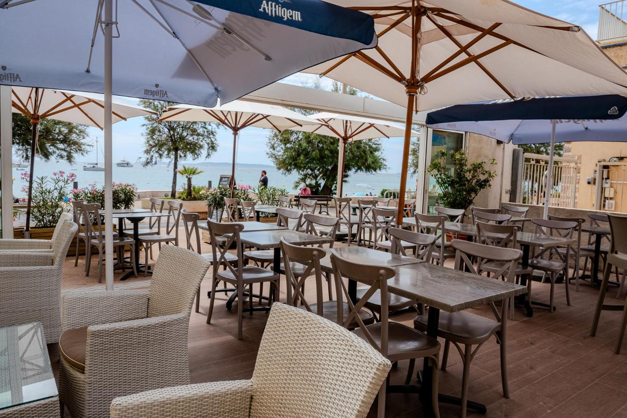 Hôtel Beau Rivage Le Lavandou Exterior foto