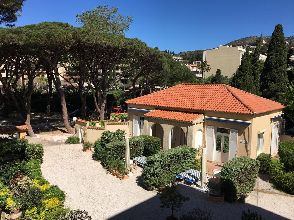 Hôtel Beau Rivage Le Lavandou Exterior foto